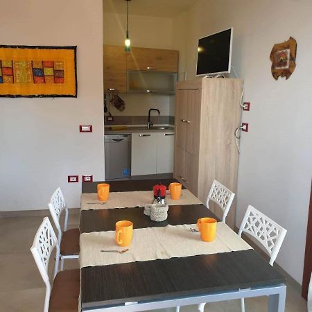 Al Girasole Apartment เปสเคียรา เดล การ์ดา ภายนอก รูปภาพ